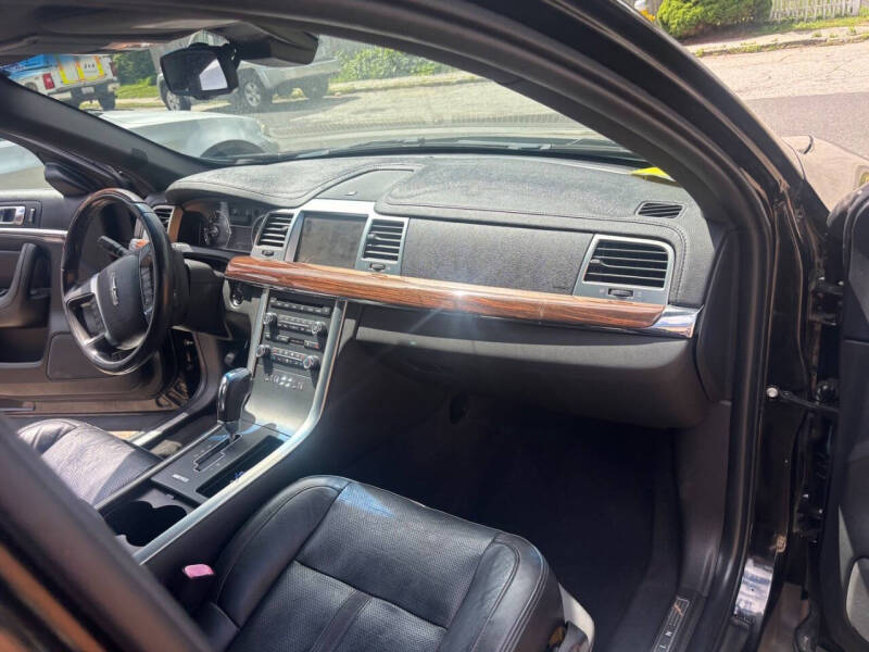 2009 Lincoln MKS