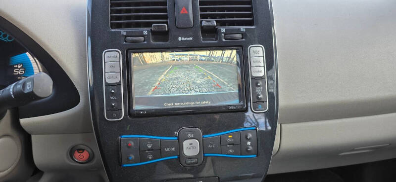 2012 Nissan LEAF SV