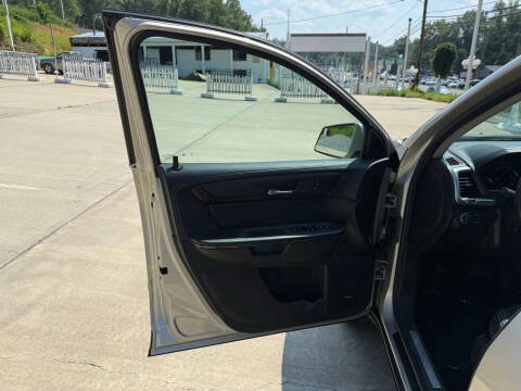 2016 GMC Acadia SLT-1