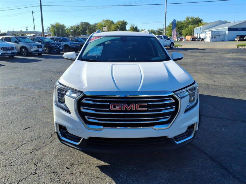2024 GMC Terrain SLT