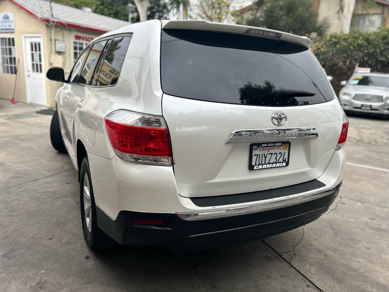 2012 Toyota Highlander for sale at Carmania in Panorama City, CA