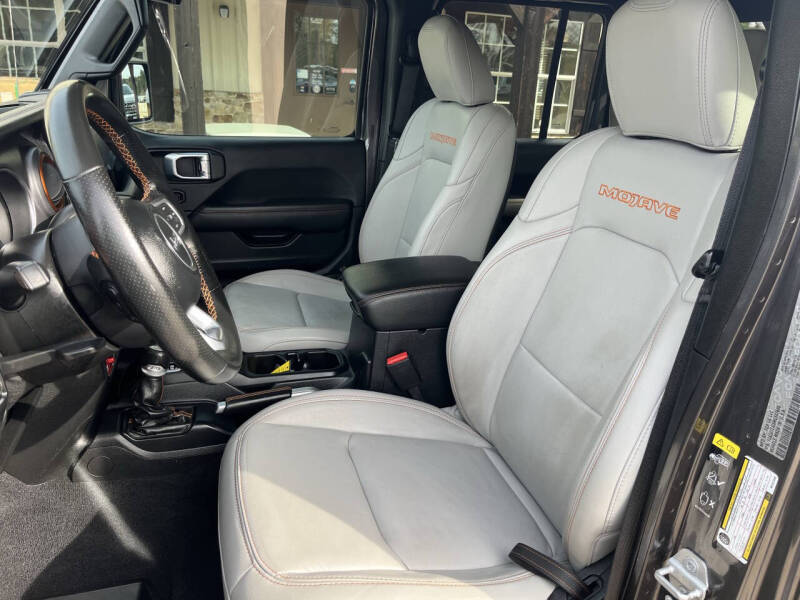 2021 Jeep Gladiator Mojave