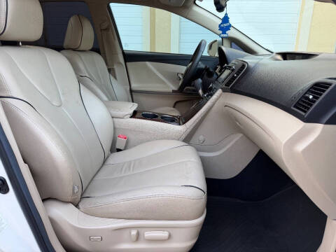 2013 Toyota Venza XLE