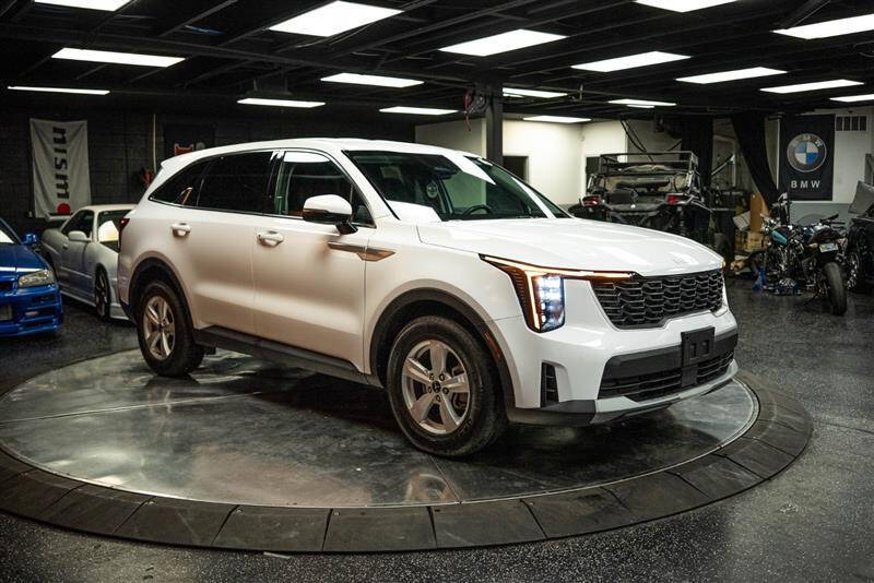 2024 Kia Sorento LX