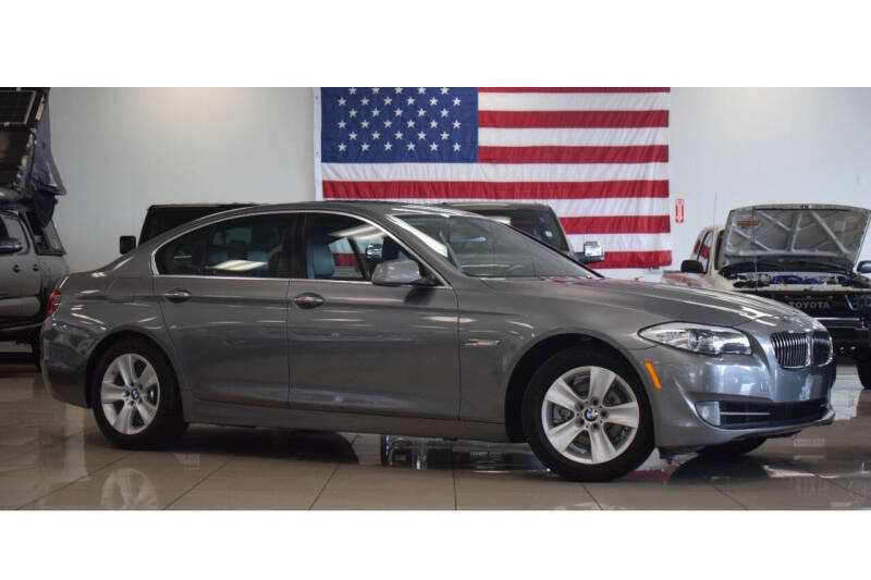 2012 BMW 5 Series 528i