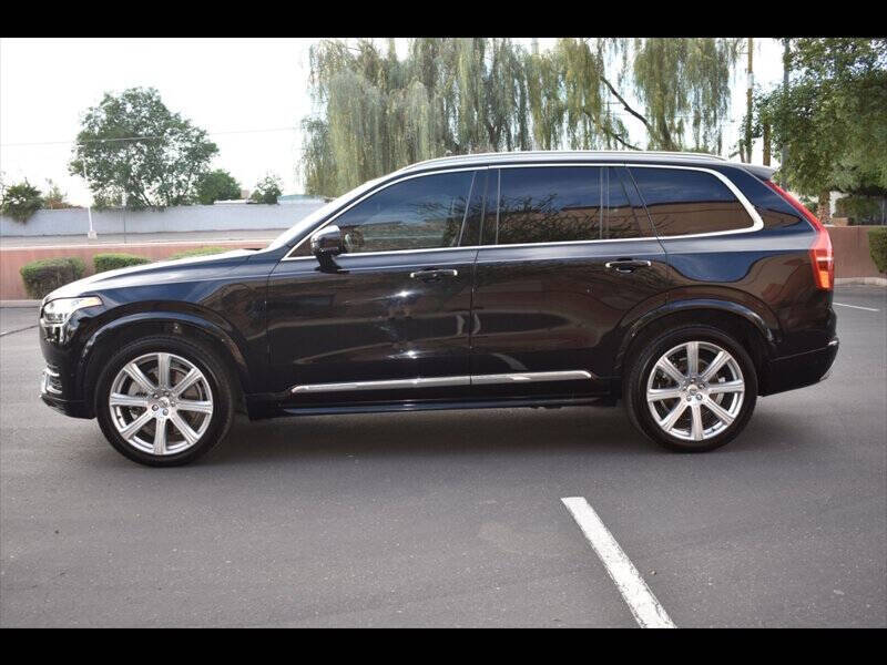 2017 Volvo XC90 T8 eAWD Inscription