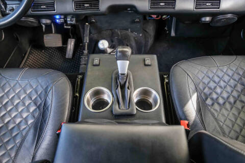 1984 Land Rover Defender