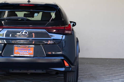 2020 Lexus UX 200