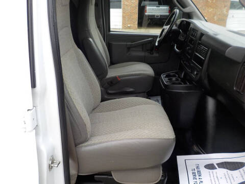 2021 Chevrolet Express 2500