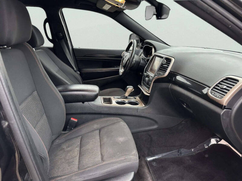 2016 Jeep Grand Cherokee Laredo