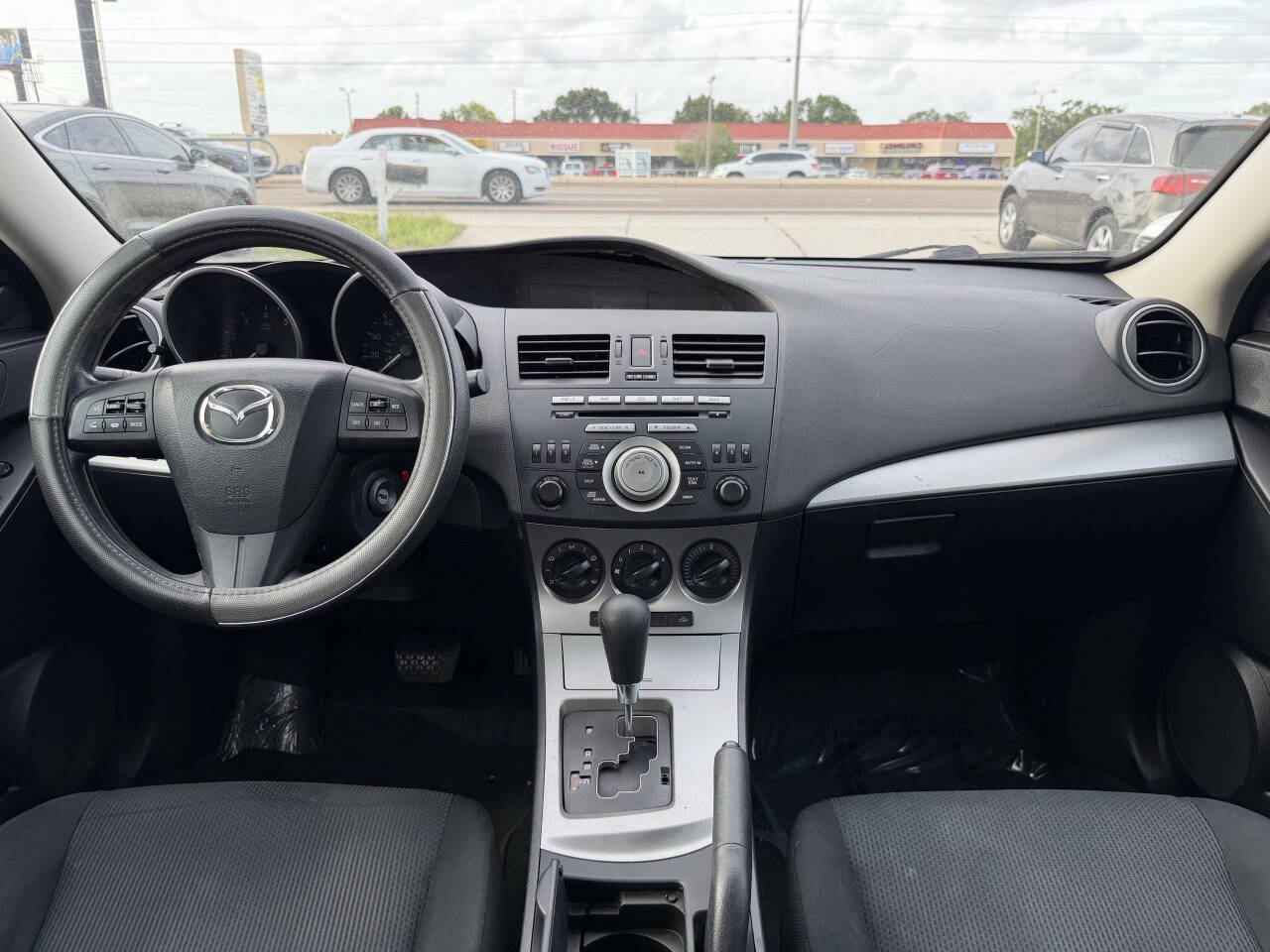 Dk. Gray 2011 Mazda Mazda3 i Touring i Touring 4dr Sedan 5A 11