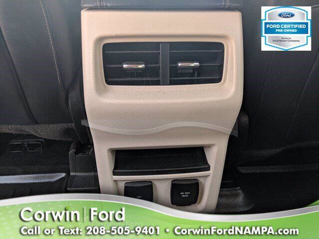 2018 Ford Edge Titanium