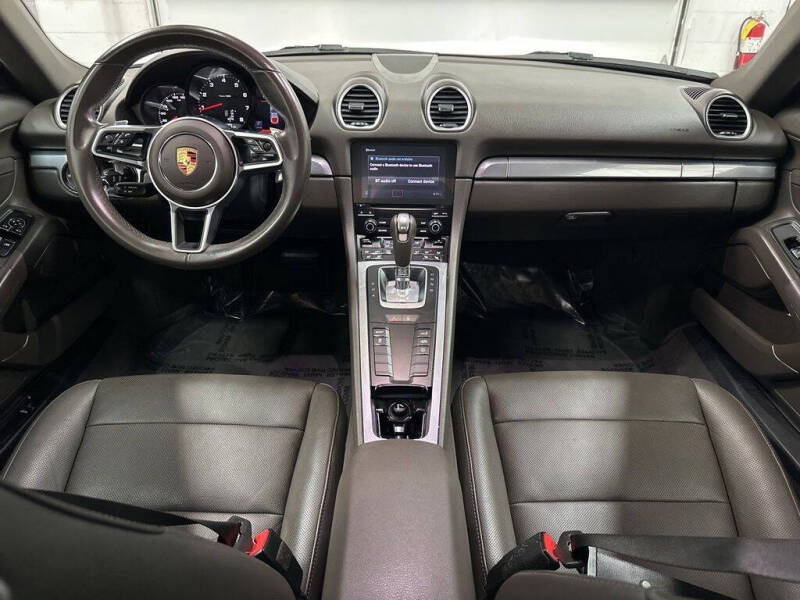 2019 Porsche 718 Cayman