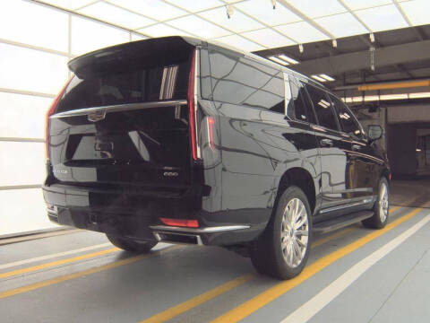 2023 Cadillac Escalade ESV Premium Luxury