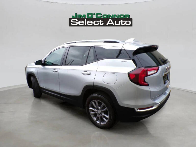 2022 GMC Terrain SLT