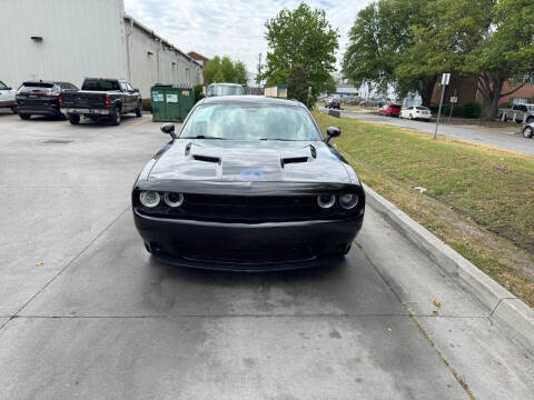 2015 Dodge Challenger SXT
