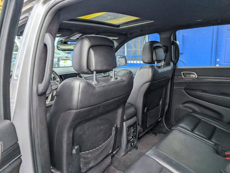 2020 Jeep Grand Cherokee