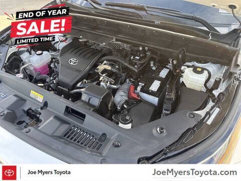 2024 Toyota Highlander LE