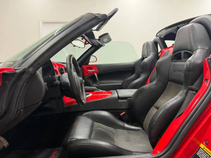2003 Dodge Viper SRT-10