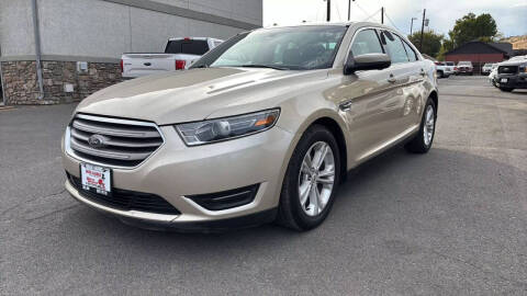 2017 Ford Taurus SEL