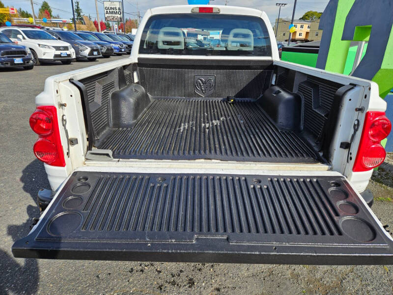 2006 Dodge Dakota ST