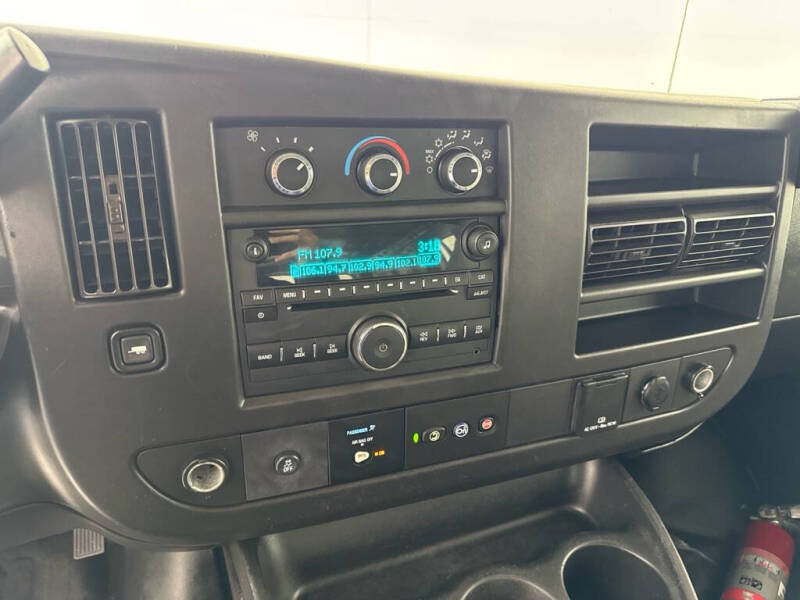 2020 Chevrolet Express 2500