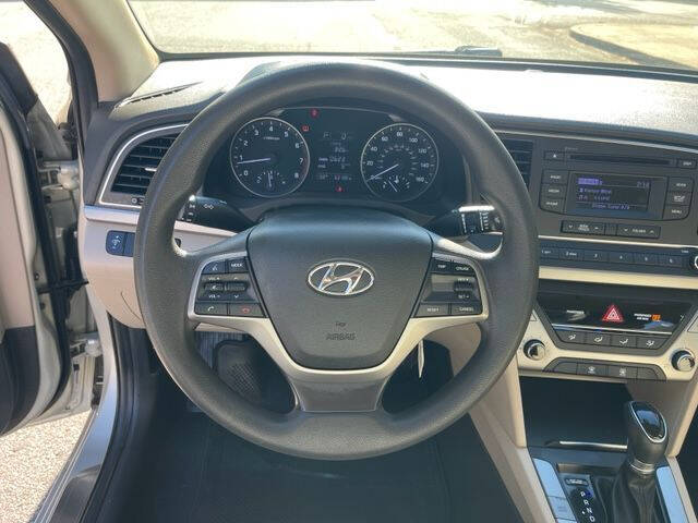 2018 Hyundai Elantra