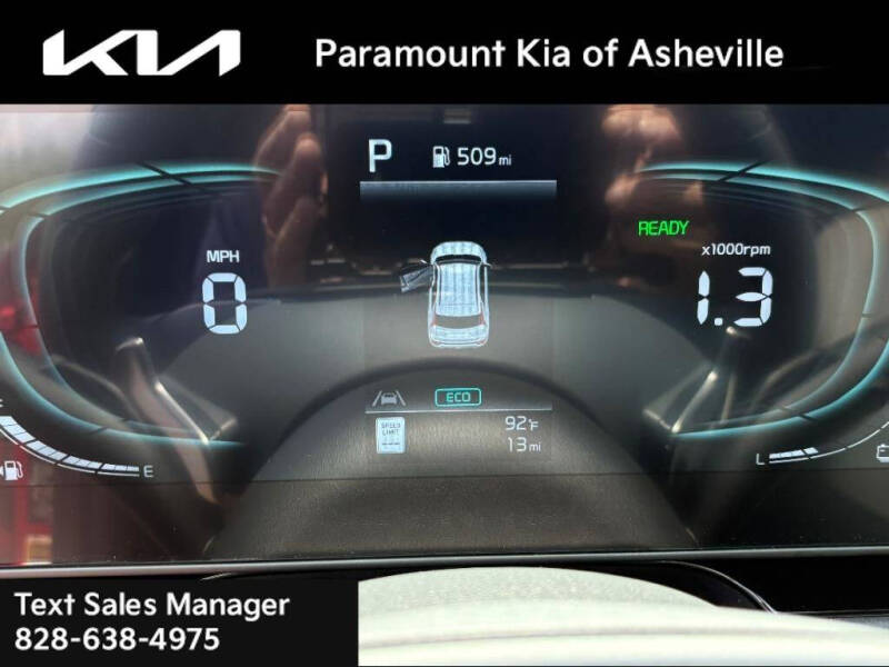 2025 Kia Niro EX Touring