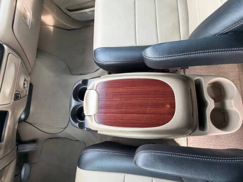 2005 Ford Excursion Eddie Bauer