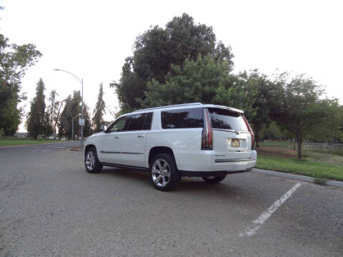 2016 Cadillac Escalade ESV Premium Collection