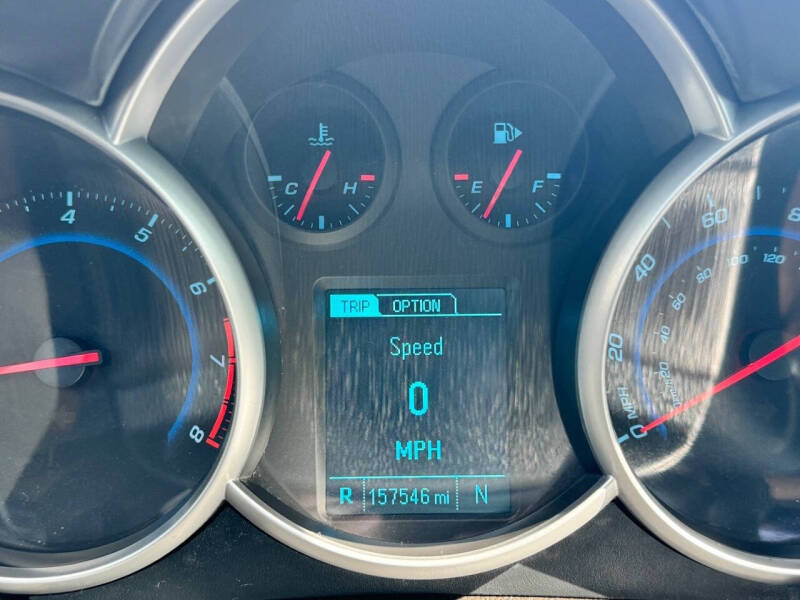 2013 Chevrolet Cruze LS Auto