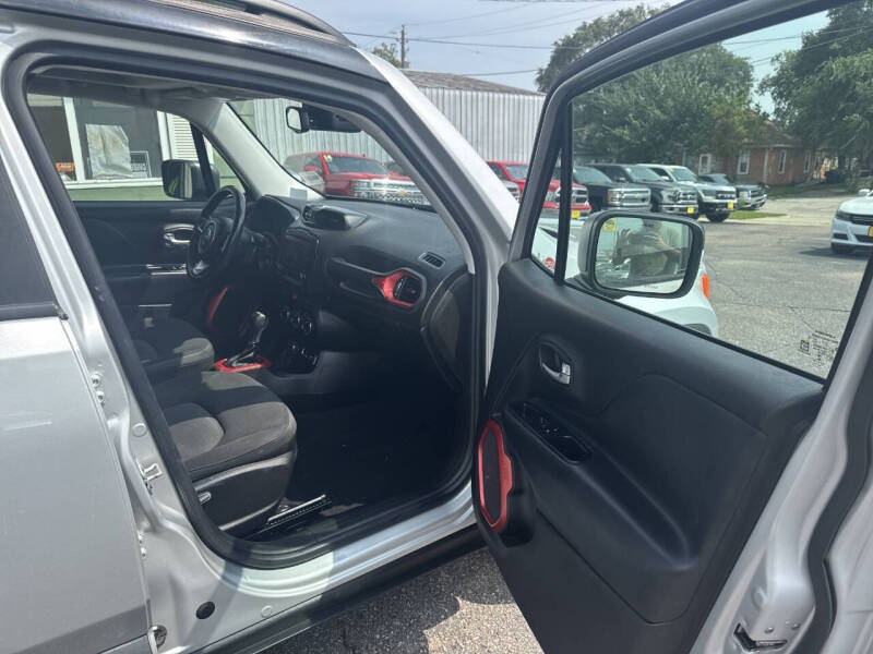 2017 Jeep Renegade Trailhawk