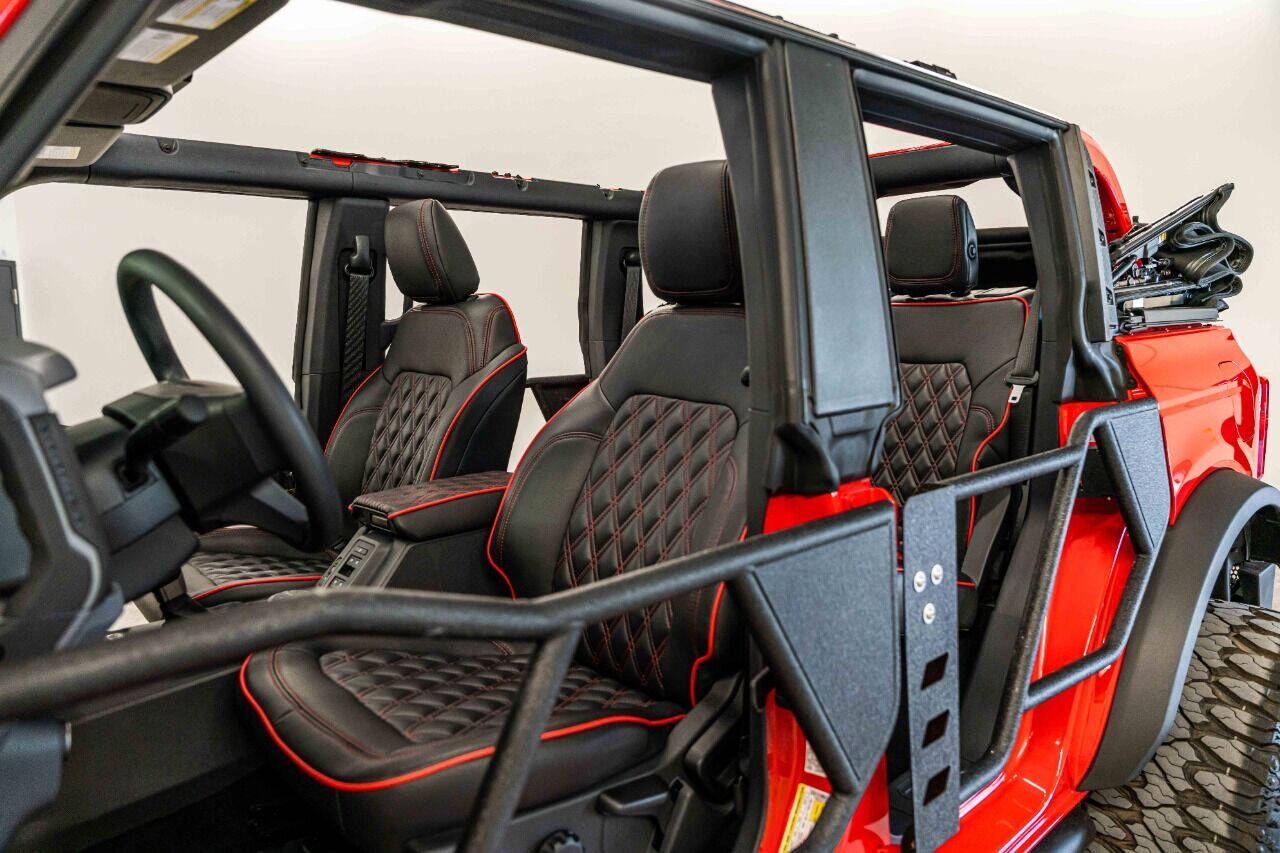 2023 FORD Bronco SUV / Crossover - $67,999