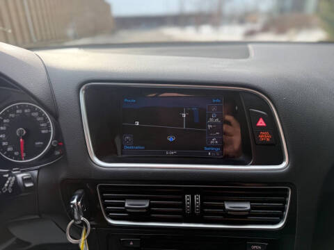 2016 Audi Q5 2.0T quattro Premium Plus