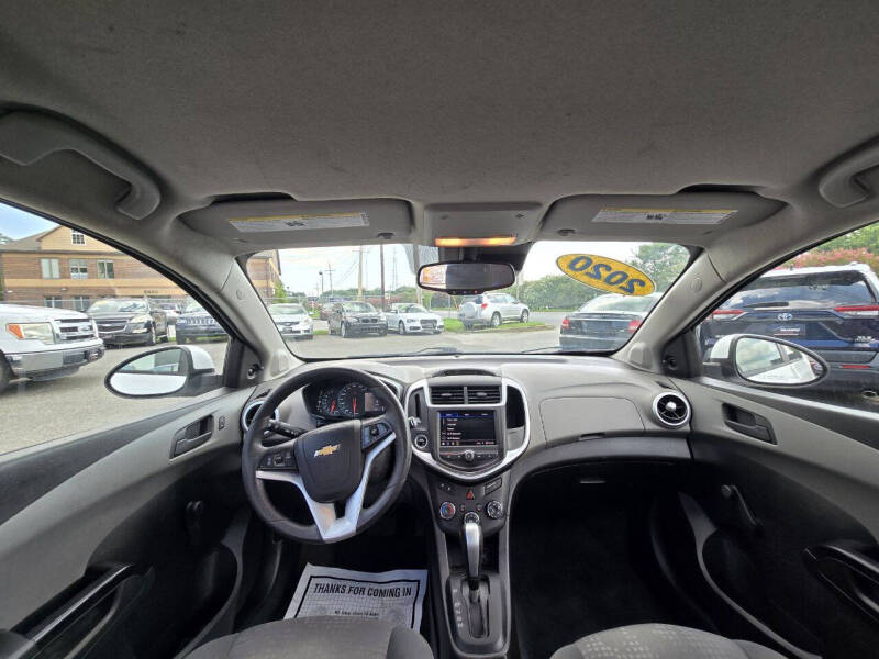 2020 Chevrolet Sonic LT