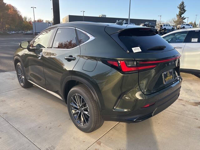 2026 Lexus NX 450h+ Luxury