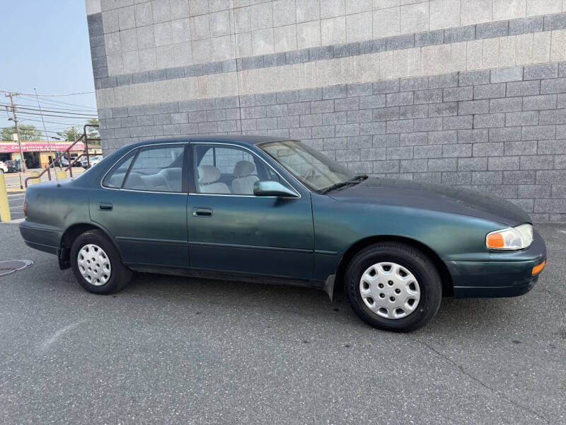 1996 Toyota Camry LE