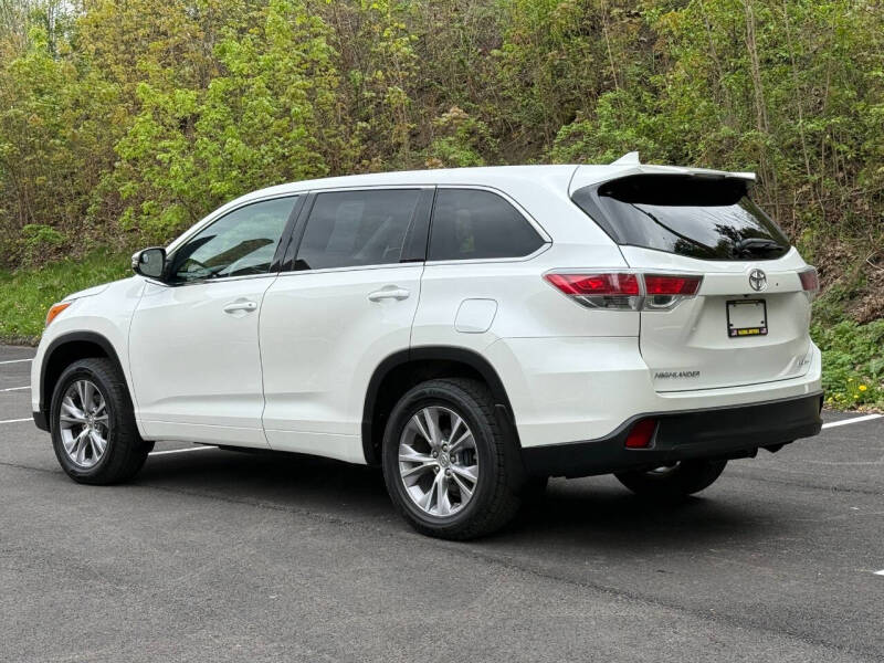 2015 Toyota Highlander LE Plus