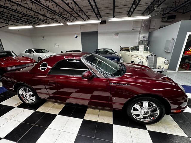 2004 Ford Thunderbird Deluxe