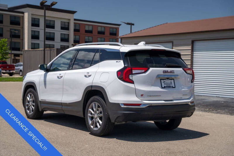 2022 GMC Terrain SLT