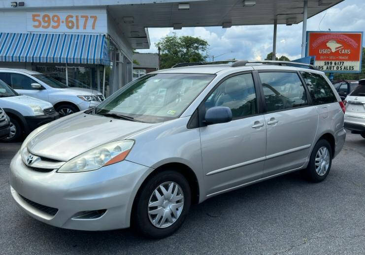 2008 Toyota Sienna for sale at Dad's Auto Sales in Newport News VA