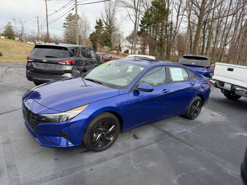 2023 Hyundai Elantra SEL