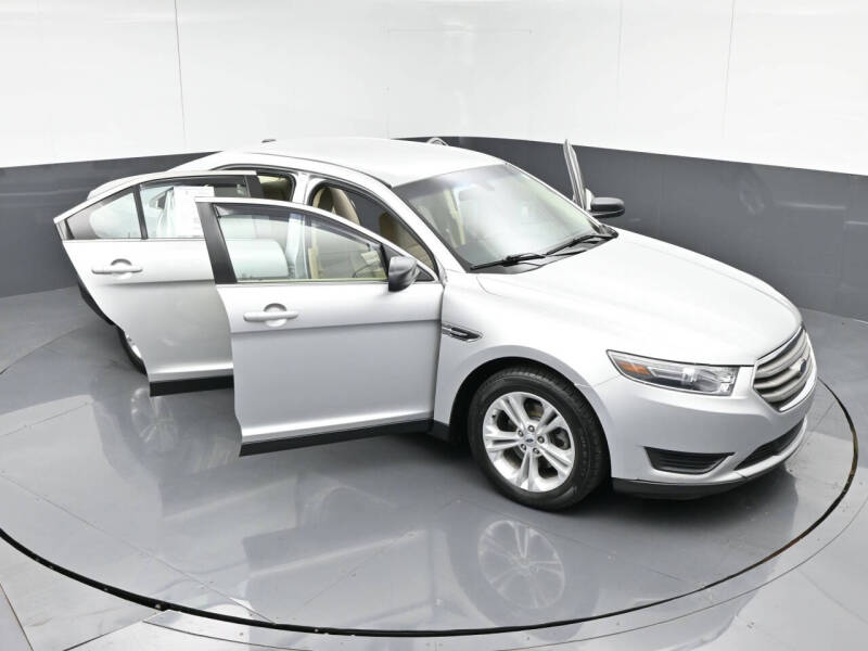 2019 Ford Taurus SE