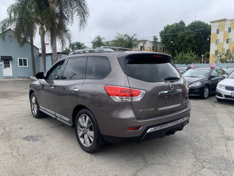 2014 Nissan Pathfinder Platinum