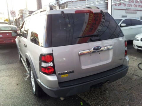 2006 Ford Explorer