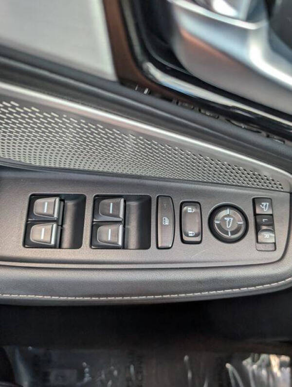 2024 Acura MDX w/Tech