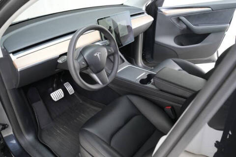 2024 Tesla Model Y Performance