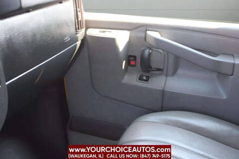 2017 GMC Savana 2500