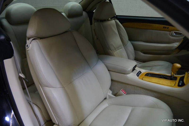2002 Lexus SC 430