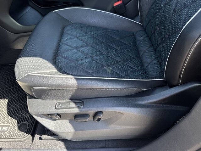 2024 Volkswagen Atlas Cross Sport SEL Premium R-Line 4Motion